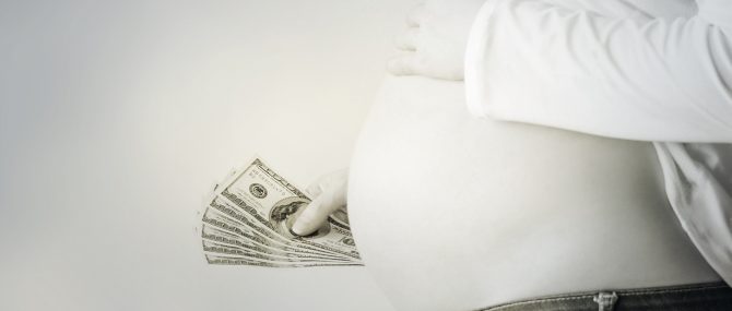 Gestación subrogada ilegal en España